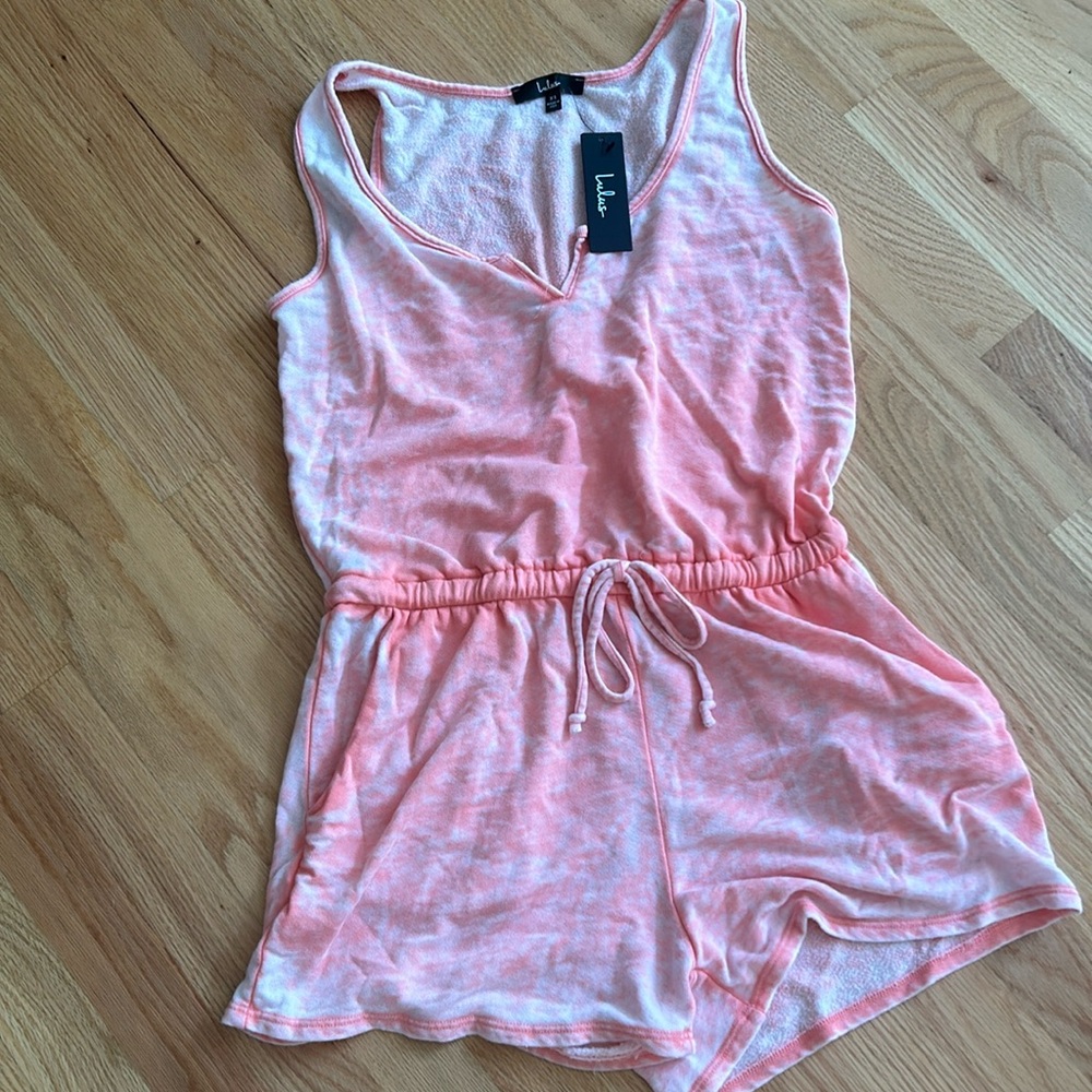 Lulus romper never worn xs coral cotton